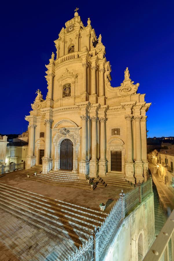 Appartamenti Vista Duomo - Ibla - Pomelia Raguse Extérieur photo